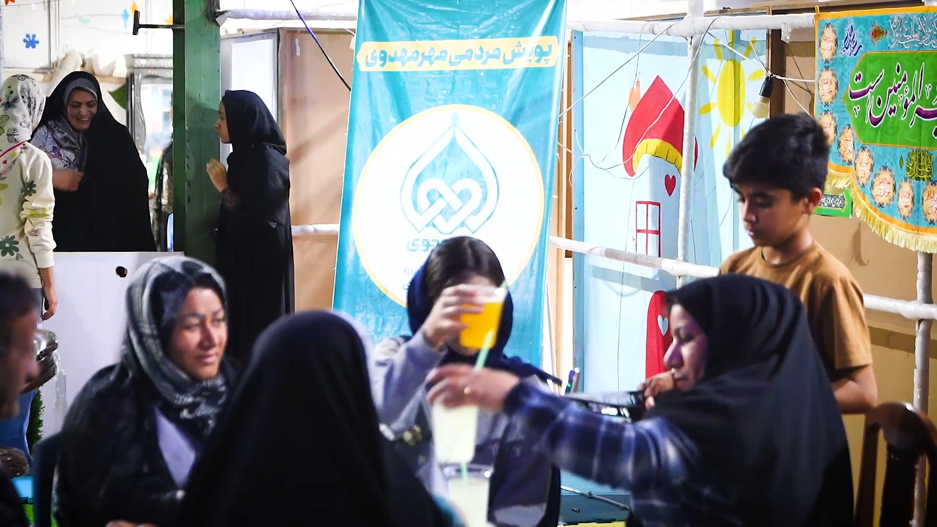 برپایی کافه غدیر و شهربازی در شهرستان زابل به مناسب عید سعید غدیر